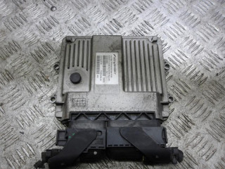 блок управления двигателем Fiat Doblo 1 поколение [рестайлинг] 2006, 1.3 л., дизель, 55195817