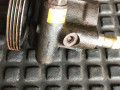 насос гидроусилителя руля Renault Clio 2 поколение 1999, 1.6 л., бензин, хетчбэк 5 дв., 7700840105, DELPHI - фото №2