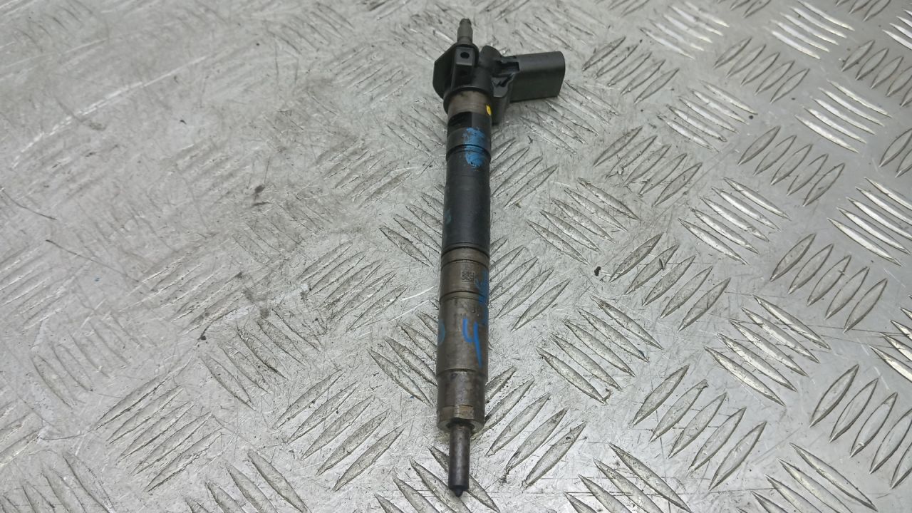 форсунка Volkswagen Passat B6 2008, 2.0 л., дизель, 03L130277, 0445116030 - фото №1