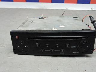 магнитола Renault Trafic 2 поколение [рестайлинг] 2007, 2.0 л., дизель, микроавтобус