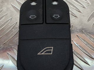 блок управления стеклоподъемниками Ford Mondeo 1 поколение 1995, 93BG14529BA