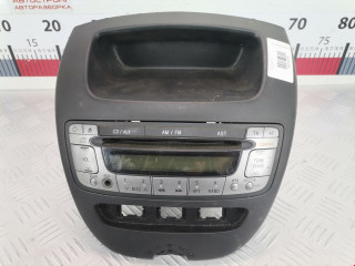 магнитола Toyota Aygo 1 поколение 2007, 1.0 л., АКПП, хетчбэк 5 дв., 861200H010
