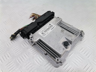 блок управления двигателем BMW 2012, 2.0 л., МКПП, седан, 13618576333