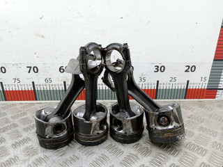 поршень Mercedes-Benz A-Класс W168 2001, 1.7 л., АКПП, хетчбэк 5 дв., A6680300417