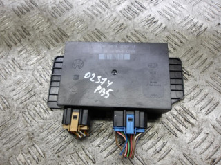 блок комфорта Volkswagen Passat B5 1999, 1.8 л., бензин, МКПП, седан, 1J0959799J