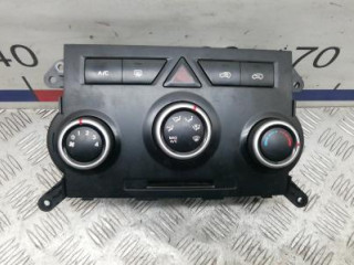 блок управления печки / климат-контроля Kia Sorento 2 поколение 2011, 2.2 л., CRDi, дизель, АКПП, внедорожник 5 дв., 97250-2P131