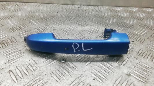 ручка наружная Hyundai i30 1 поколение 2008, 1.6 л., дизель, МКПП, хетчбэк 5 дв., 826512H000 - фото №1