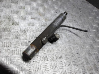 амортизатор передний правый Citroen C5 1 поколение [рестайлинг] 2005, 2.0 л., дизель