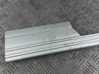 накладка на порог внутренняя Land Rover Range Rover 3 поколение [2-й рестайлинг] 2011, 4.4 л., дизель, АКПП, внедорожник 5 дв.