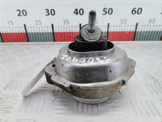 подушка крепления двигателя BMW X3 E83 2006, 2.0 л., МКПП, внедорожник 5 дв., 22113400341