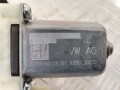 стеклоподъемник электрический задний левый SEAT Toledo 4 поколение 2013, 1.6 л., МКПП, хетчбэк 5 дв., 5JA839461 - фото №4