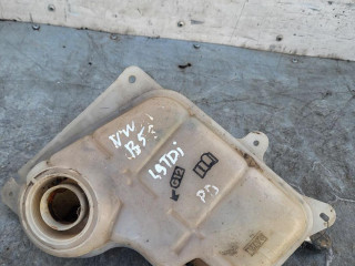 бачок расширительный Volkswagen Passat B5 1998, 1.9 л., дизель, 5МКПП, седан, 8D0121403L