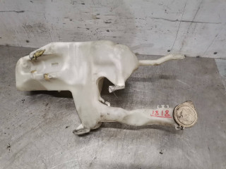 бачок омывателя Mitsubishi Carisma 1 поколение 1999, 1.8 л., бензин, 5МКПП, бронза, хетчбэк 5 дв.