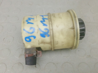 бачок гидроусилителя Renault Duster 1 поколение 2013, 1.5 л., DCi, дизель, МКПП, внедорожник 5 дв.