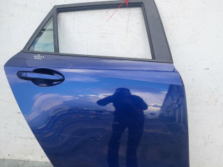 дверь задняя правая Mazda 3 2 поколение [рестайлинг] 2012, 1.6 л., бензин, 5МКПП, хетчбэк 5 дв.