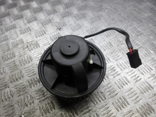 моторчик печки Audi A4 B5 1999, 893819021