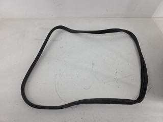 уплотнитель двери Volvo XC60 1 поколение [рестайлинг] 2014, 2.0 л., бензин, АКПП, внедорожник 5 дв.