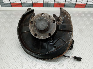 ступица задняя левая Audi A4 B7 2008, 2.0 л., МКПП, универсал, 8E0505431AF