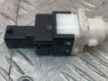 Датчик педали тормоза (лягушка) Fiat Stilo 1 поколение 2002, 1.2 л., бензин, МКПП, хетчбэк 5 дв., 60669020 - фото №2