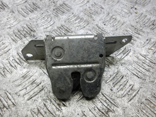 замок багажника Mercedes-Benz A-Класс W168/V168 [рестайлинг] 2004, 1.7 л., дизель, АКПП, хетчбэк 5 дв., A1687400336