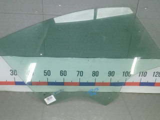 стекло двери передней правой Opel Crossland X 1 поколение 2017, 1.6 л., дизель, 13457716