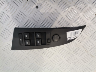 блок управления стеклоподъемниками BMW 5 серия E60/E61 2004, 3.0 л., МКПП, седан, 61316951924