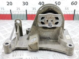 подушка крепления двигателя Fiat 2012, 0.9 л., МКПП, хетчбэк 5 дв., 51923455