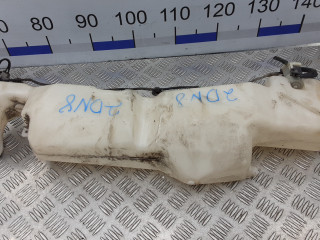 бачок омывателя Mitsubishi Pajero 4 поколение 2009, 3.2 л., дизель, МКПП, внедорожник 5 дв., 8260A105