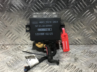 блок управления парктрониками Audi A6 4B/C5 1998, 2.4 л., бензин, МКПП, универсал, 4B0919283, 601.686