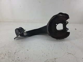 кулак задний левый BMW 2 серия Active Tourer F45 2015, 2.0 л., B48 A20 A, 6851579, 33326851579