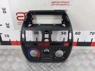 накладка на торпедо (консоль) Fiat Brava 1 поколение 1999, 1.6 л., МКПП, хетчбэк 5 дв.