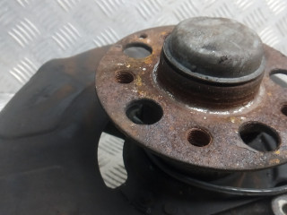 ступица передняя левая Mercedes-Benz E-Класс W212 [рестайлинг] 2015, 2.2 л., дизель, АКПП, седан