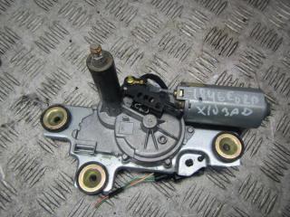 моторчик заднего стеклоочистителя (дворника) Ford Focus 1 поколение [рестайлинг] 2004, 1.4 л., бензин, МКПП, хетчбэк 5 дв., XS41A17K441AC