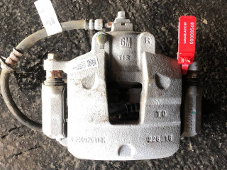 суппорт передний правый Chevrolet Equinox 3 поколение 2020, 1.5 л., бензин, АКПП, синий, внедорожник 5 дв., передний привод