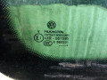 стекло кузовное боковое правое Volkswagen Caddy 3 поколение 2005, 1.4 л., бензин, МКПП, минивэн - фото №3
