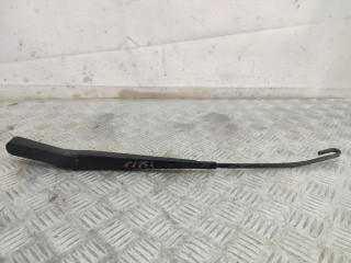 щеткодержатель (поводок стеклоочистителя, дворник) Opel Zafira 1 поколение (A) [рестайлинг] 2004, 2.0 л., дизель, АКПП, минивэн, 90582557