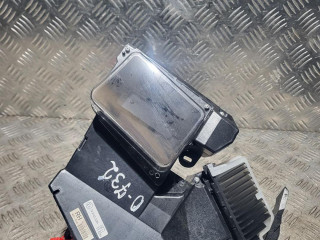 проектор Toyota Prius 3 поколение XW30 [рестайлинг] 2013, 1.8 л., 2ZR-FAE, бензин, вариатор, хетчбэк 5 дв., 8310847010