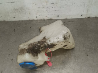 бачок омывателя Audi A4 B5 1996, 1.8 л., ADR, бензин, 5МКПП, черный, седан