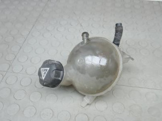 бачок расширительный Peugeot 308 1 поколение [рестайлинг] 2012, 1.6 л., дизель, хетчбэк 5 дв.