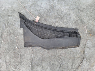 дождевик Opel Omega B 1995, 2.0 л., бензин, 5МКПП, седан, 90458290