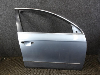 дверь передняя правая Volkswagen Passat B6 2006, 2.0 л., дизель, МКПП, универсал