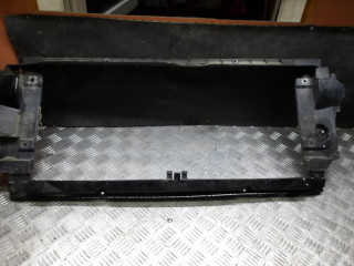 воздуховод (дефлектор) радиатора Volkswagen Transporter T4 2001, 2.5 л., дизель, МКПП, микроавтобус, 701121283G