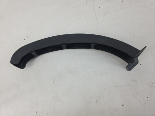 накладка петли багажника левая Maserati Quattroporte 6 поколение 2013, 3.0 л., бензин, АКПП, вишневый, седан, полный привод, правый руль, 670014831