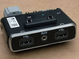 разъем AUX / USB Alfa Romeo Stelvio 1 поколение 2019, 2.9 л., бензин, полный привод, 01561439580