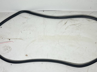 уплотнитель двери Chevrolet Equinox 3 поколение 2020, 1.5 л., бензин, АКПП, внедорожник 5 дв., передний привод