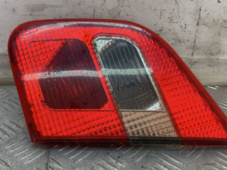 фонарь крышки багажника правый Mitsubishi Carisma 1 поколение [рестайлинг] 2003, 1.6 л., бензин, МКПП, хетчбэк 5 дв., 151208