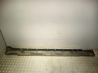 накладка на порог внутренняя Lexus IS 2 поколение (XE20) 2006, 2.5 л., АКПП, седан, 7585253903