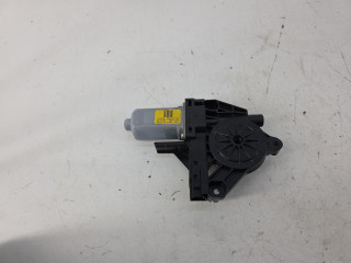 моторчик стеклоподъемника передний левый Volvo V40 2 поколение [рестайлинг] 2017, 2.0 л., B 4204 T19, бензин, АКПП, белый, хетчбэк 5 дв., передний привод, правый руль, 966268103