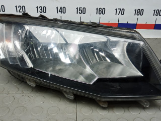 фара правая Skoda Octavia 3 поколение (A7) 2015, 1.6 л., дизель