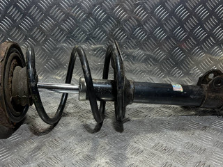 стойка передняя правая Nissan X-Trail T30 2003, 2.2 л., дизель, 5МКПП, внедорожник 5 дв.